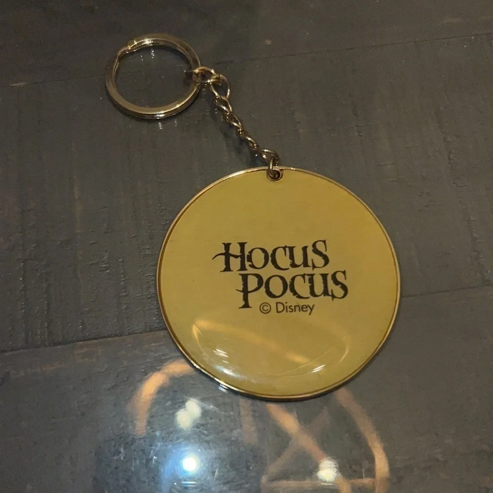 Disney's Hocus Pocus‎ 